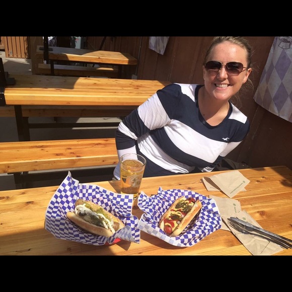 Meet your Posher, Janell - Picture 1 of 1